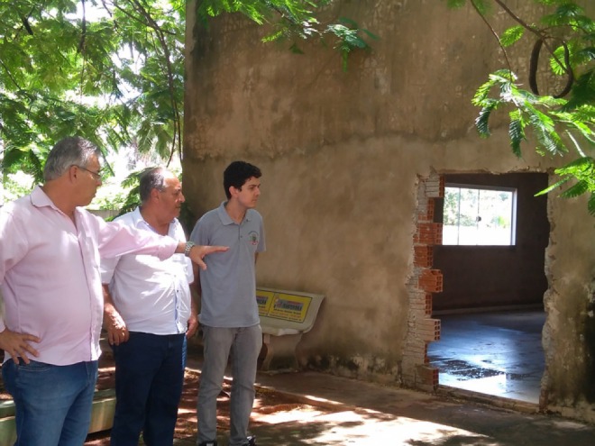 Prefeito Ronaldo anuncia que terminará obras abandonadas por ex-gestores