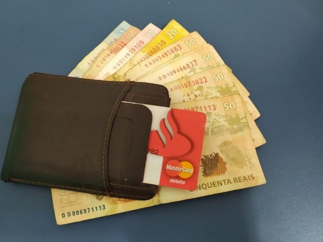 Prefeitura deposita salário dos servidores nesta terça-feira